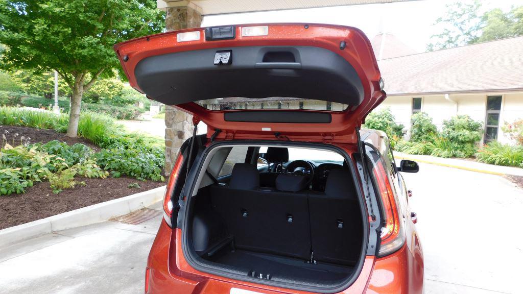 2024 Kia Soul LX photo 5