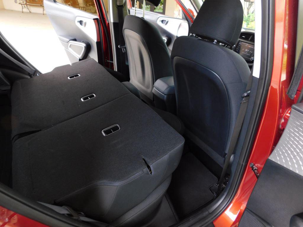 2024 Kia Soul LX photo 23