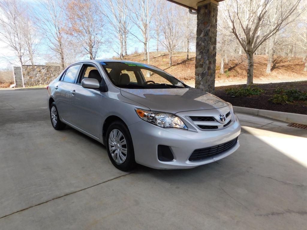 2011 Toyota Corolla LE